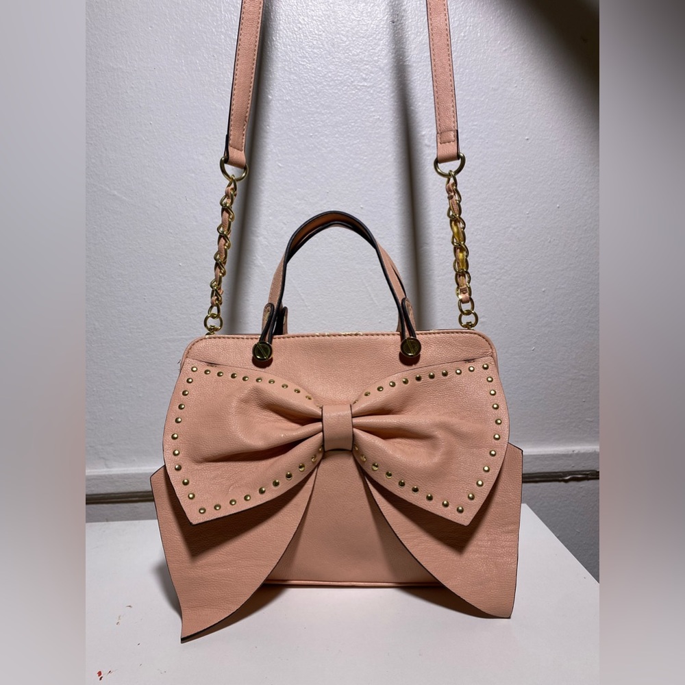 Betsey Johnson crossbody